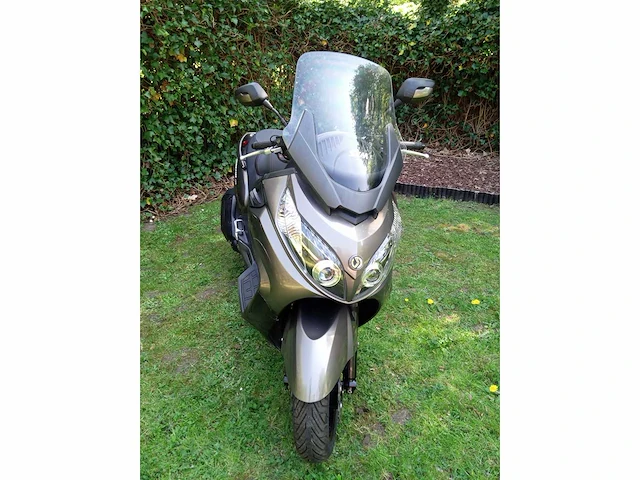 Sym - maxsym 600 i - motorcycle - afbeelding 3 van  10