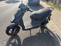 Sym - orbit - light mopeds & light motorised scooters - afbeelding 1 van  8