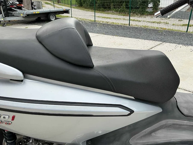 Sym gts250i evo - afbeelding 9 van  30