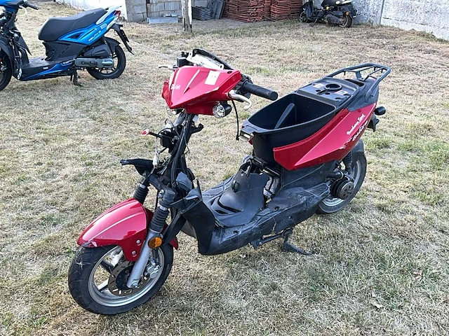 Sym orbit scooter - afbeelding 1 van  6