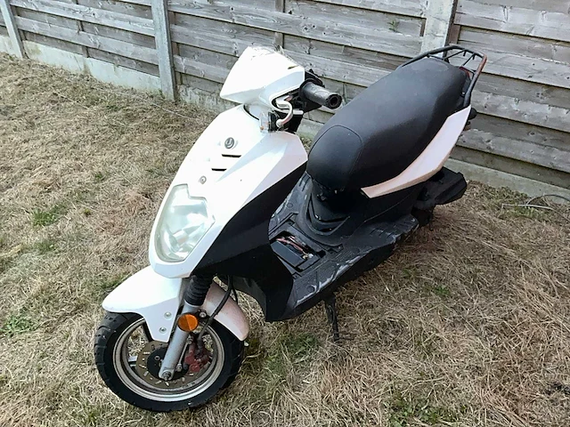 Sym orbit scooter - afbeelding 1 van  6