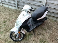 Sym orbit scooter - afbeelding 1 van  6