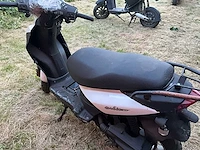 Sym orbit scooter - afbeelding 5 van  6