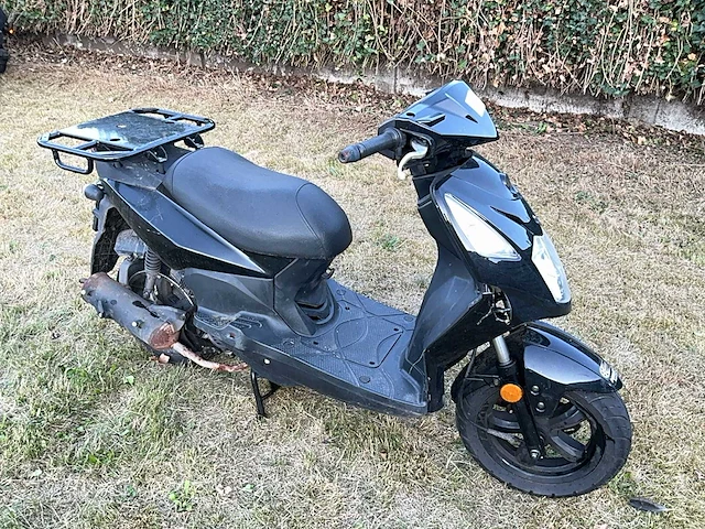 Sym scooter - afbeelding 3 van  5
