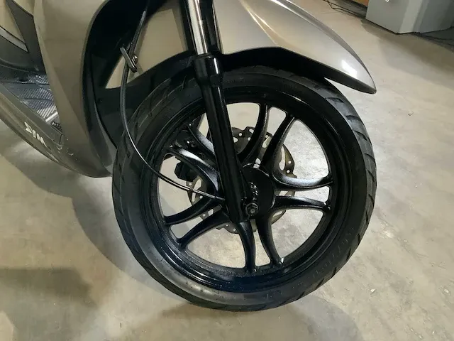 Sym symphony st xb scooter - afbeelding 3 van  19