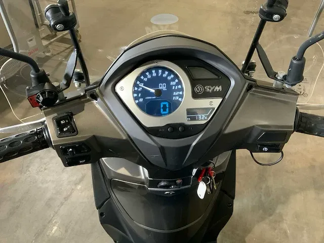 Sym symphony st xb scooter - afbeelding 19 van  19