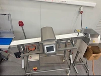 Syntegon / bosch-packaging/tevopharm flow-wrapmachine pack-6/ 336 - afbeelding 12 van  15