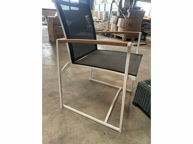 T-03 tafel + 2 stoelen - afbeelding 3 van  4