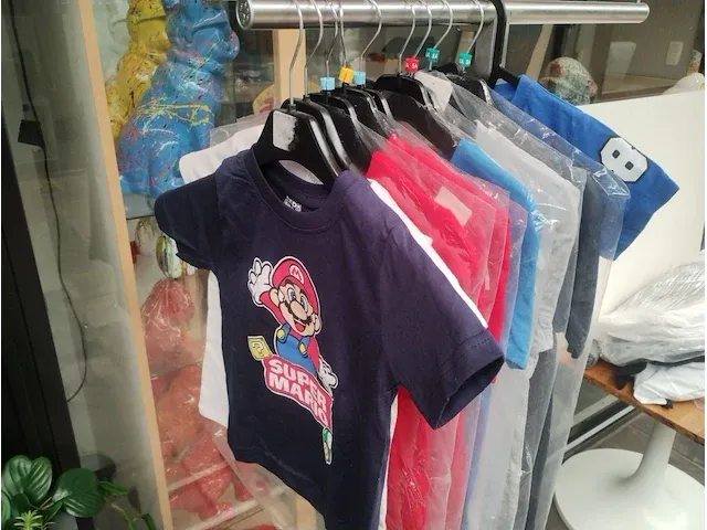 T-shirts mario bross, disney, cars - afbeelding 13 van  14