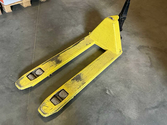T2m kt20.02 hand hydraulische palletwagen - afbeelding 2 van  4