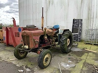 T850 oldtimer tractor (renovatie project) - afbeelding 1 van  9