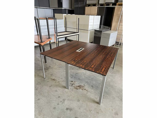 Table (10x) - afbeelding 4 van  6