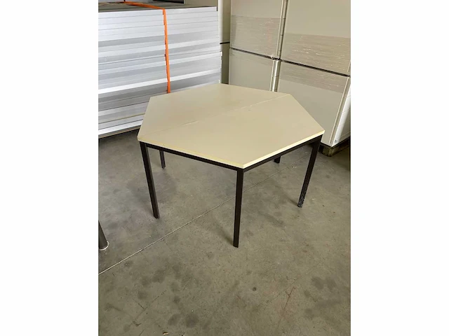 Table (10x) - afbeelding 5 van  6