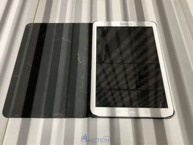 Tablet samsung - afbeelding 1 van  5