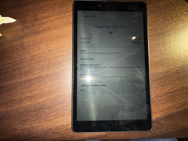 Tablet samsung - afbeelding 2 van  5