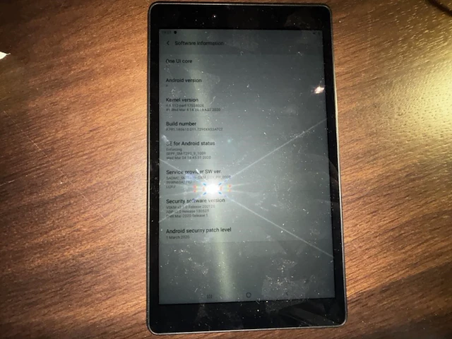 Tablet samsung - afbeelding 3 van  5