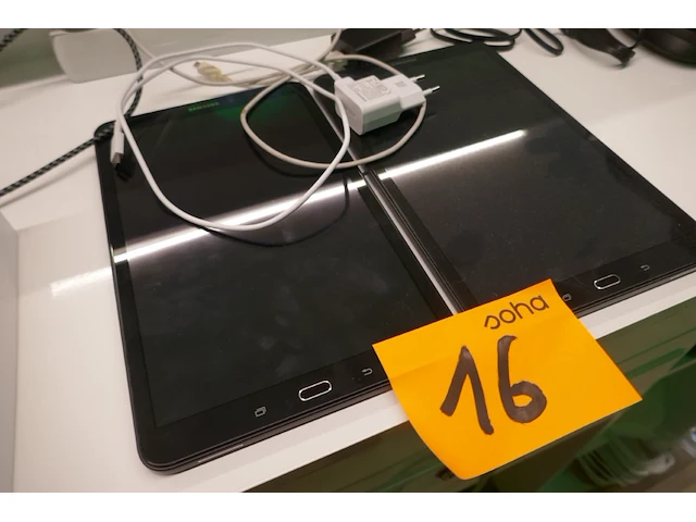 Tablet's samsung - afbeelding 1 van  3