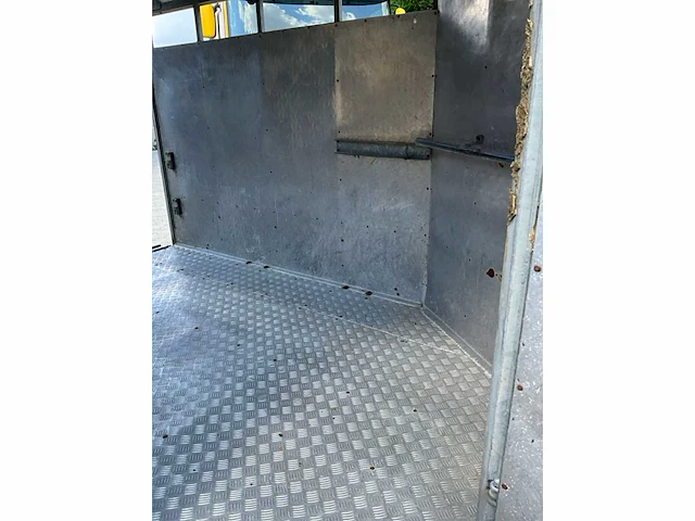 Tack - l-2700-2 - 2004 - dieren aanhangwagen - afbeelding 13 van  26
