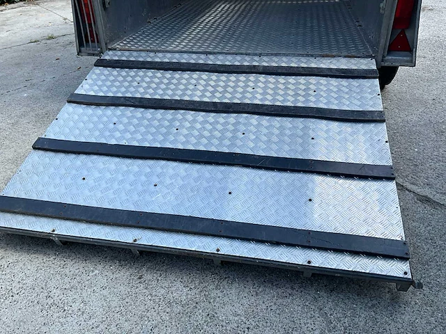 Tack - l-2700-2 - 2004 - dieren aanhangwagen - afbeelding 26 van  26