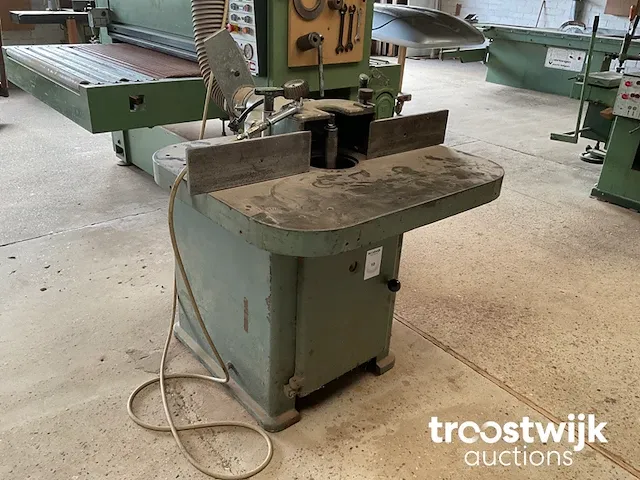 Tafel- en spilfreesmachine - afbeelding 2 van  4
