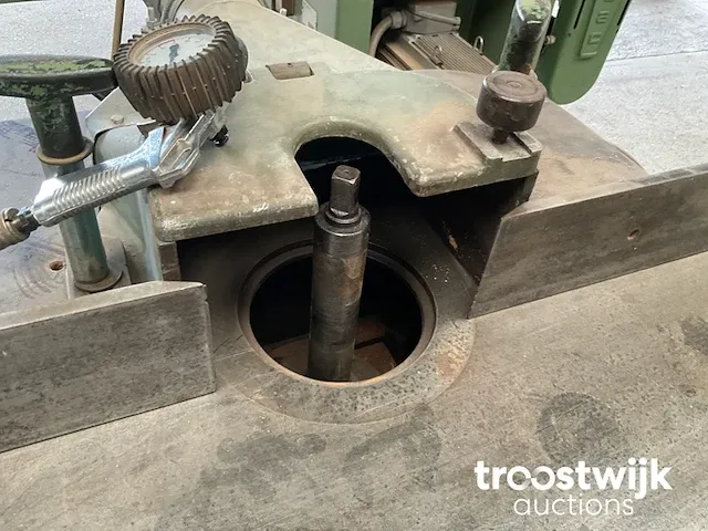Tafel- en spilfreesmachine - afbeelding 4 van  4