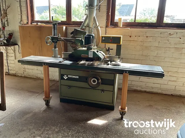 Tafel- en spilfreesmachine - afbeelding 1 van  8