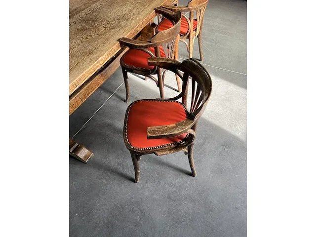 Tafel 2m20 met 8 stoelen - afbeelding 2 van  3