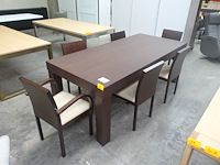 Tafel + 4 + 2 div stoelen - afbeelding 2 van  6