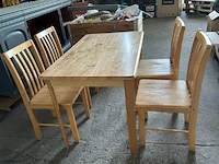 Tafel + 4 stoelen - afbeelding 2 van  5