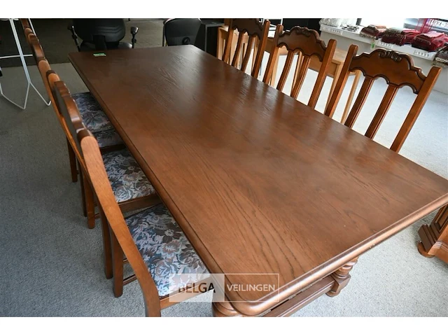 Tafel + 6 stoelen - afbeelding 1 van  2