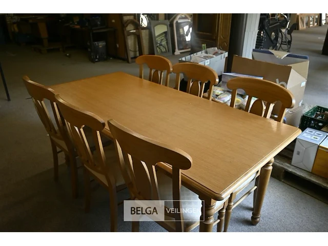 Tafel + 6 stoelen - afbeelding 1 van  2