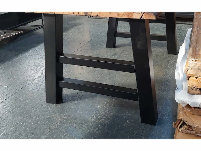 Tafel achelos-220 in massief mango - afbeelding 1 van  2