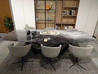 Tafel cattelan