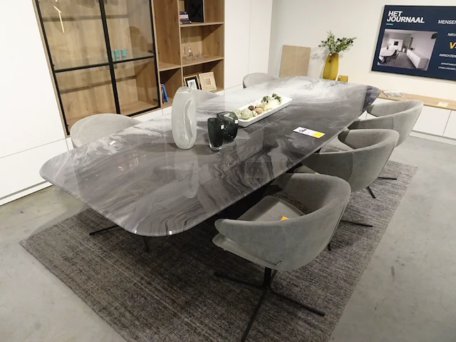 Tafel cattelan - afbeelding 2 van  9