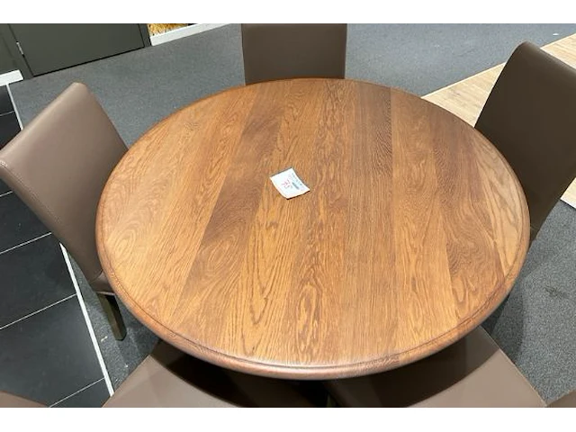 Tafel en 5 stoelen - afbeelding 2 van  8