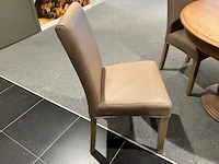 Tafel en 5 stoelen - afbeelding 6 van  8