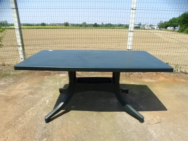 Tafel kunststof groen - afbeelding 1 van  3