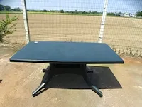 Tafel kunststof groen - afbeelding 1 van  4