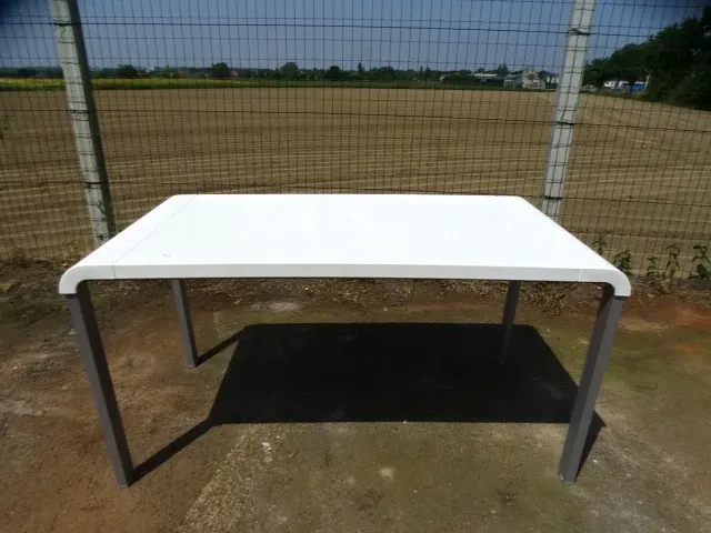Tafel kunststof wit - afbeelding 1 van  3