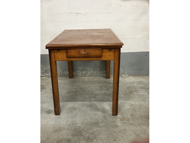 Tafel met 1 schuifje, uittrekbaar aan beide zijden - afbeelding 2 van  3