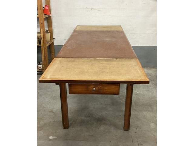 Tafel met 1 schuifje, uittrekbaar aan beide zijden - afbeelding 3 van  3