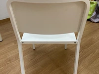 Tafel met 4 stoelen - afbeelding 4 van  4