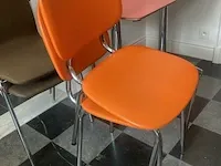 Tafel met 4 stoelen - afbeelding 3 van  4