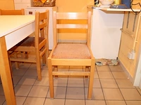 Tafel met 4 stoelen - afbeelding 3 van  4