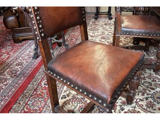 Tafel met 6 stoelen / uitschuifbaar - afbeelding 19 van  20