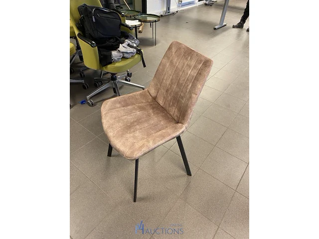Tafel met 6 stoelen - afbeelding 6 van  6