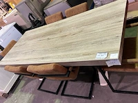 Tafel met 6 stoelen - afbeelding 2 van  7