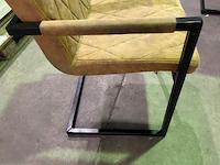 Tafel met 6 stoelen - afbeelding 7 van  7