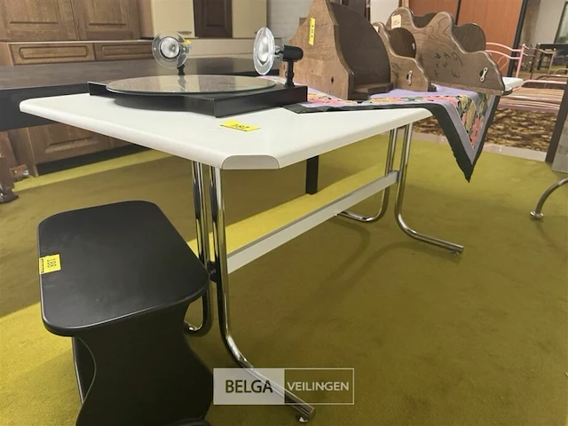 Tafel met chromé onderstel l160xb80xh74 cm - afbeelding 2 van  2