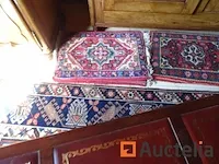 Tafel met design wielen, tapijten - afbeelding 9 van  13